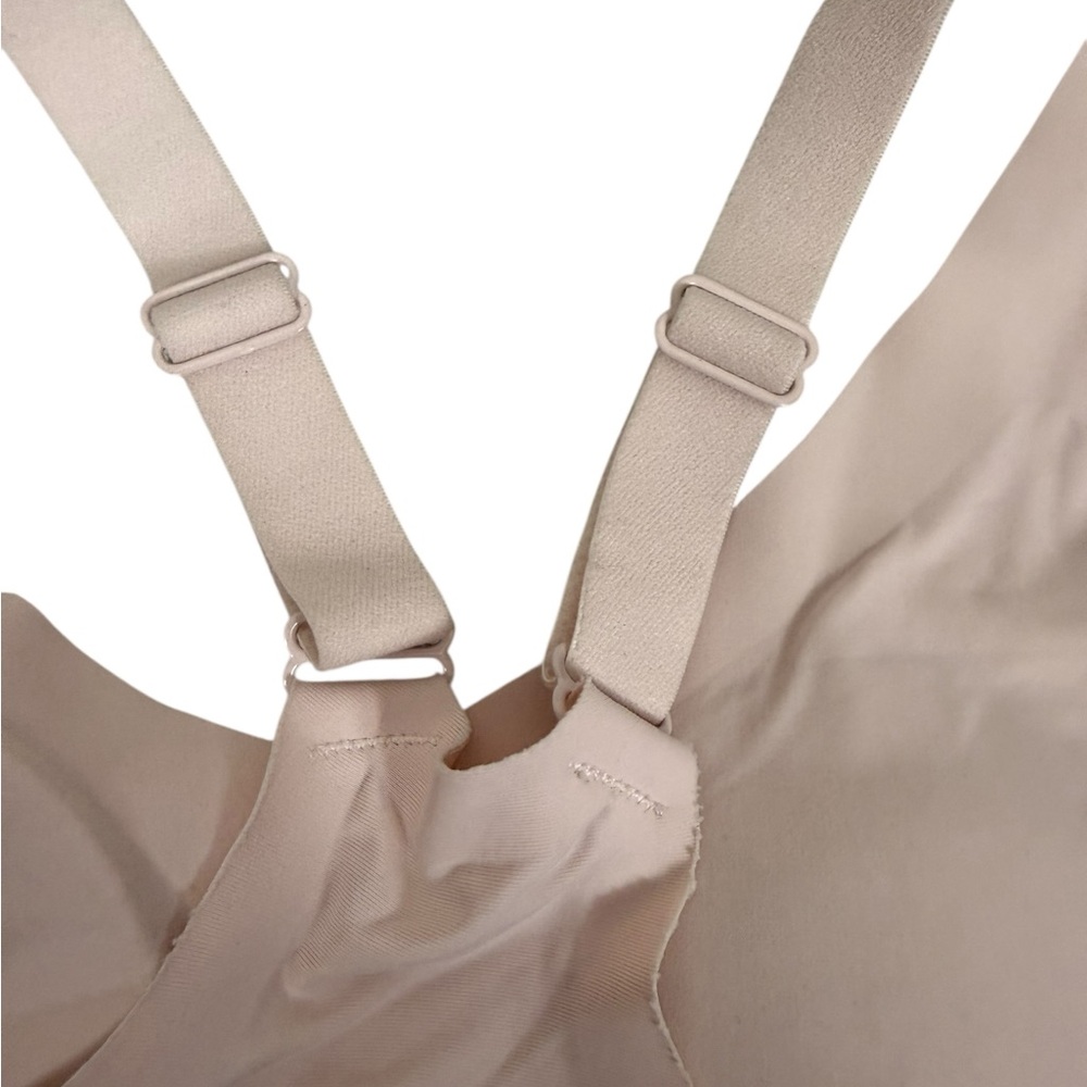 Skinnygirl pale pink smoothers and shapers Bra size small - Picture 5 of 7